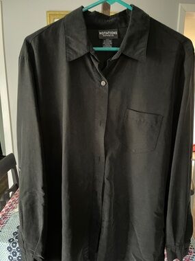 Notations Black woman’s  Long-Sleeve Button-Down Shirt